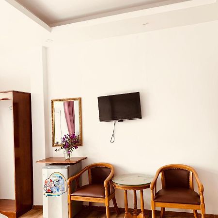 Hotel Khach San Nam Ngoc Đà Lạt Exterior foto