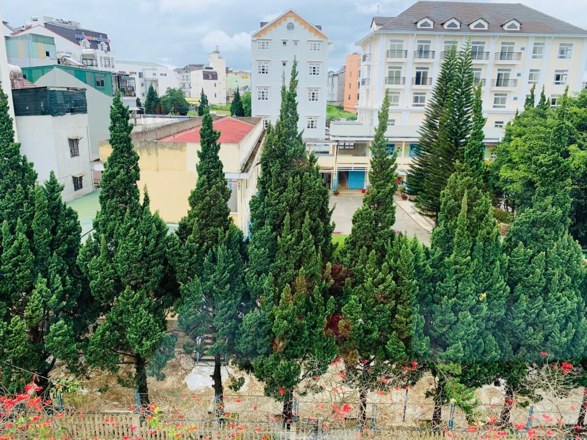 Hotel Khach San Nam Ngoc Đà Lạt Exterior foto