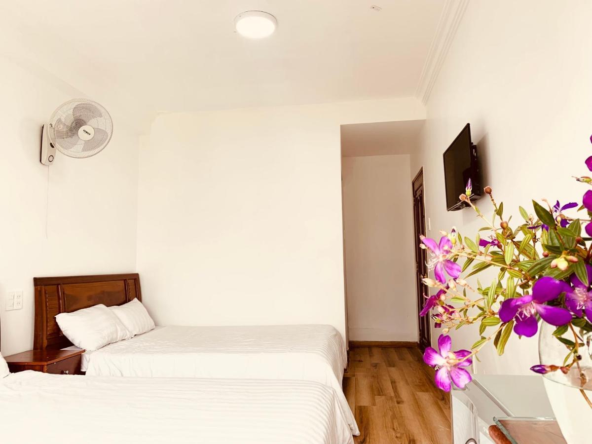 Hotel Khach San Nam Ngoc Đà Lạt Exterior foto