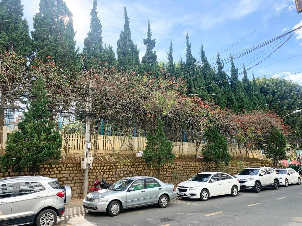 Hotel Khach San Nam Ngoc Đà Lạt Exterior foto